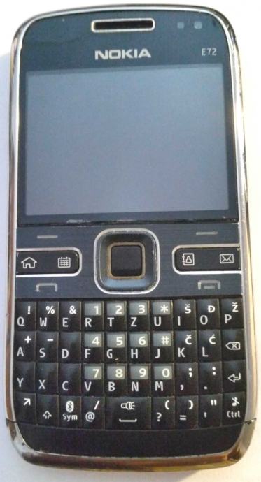 Nokia E72 za rezervne dele