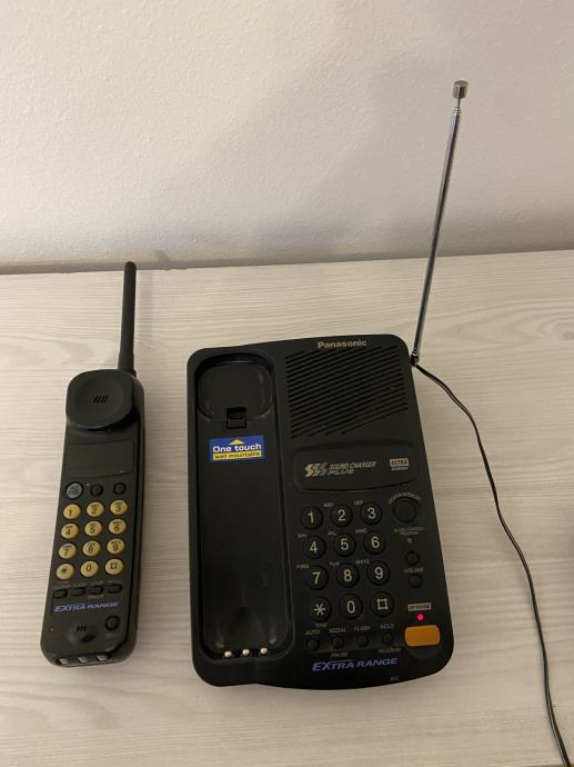 Panasonic telefon iz 90ih let