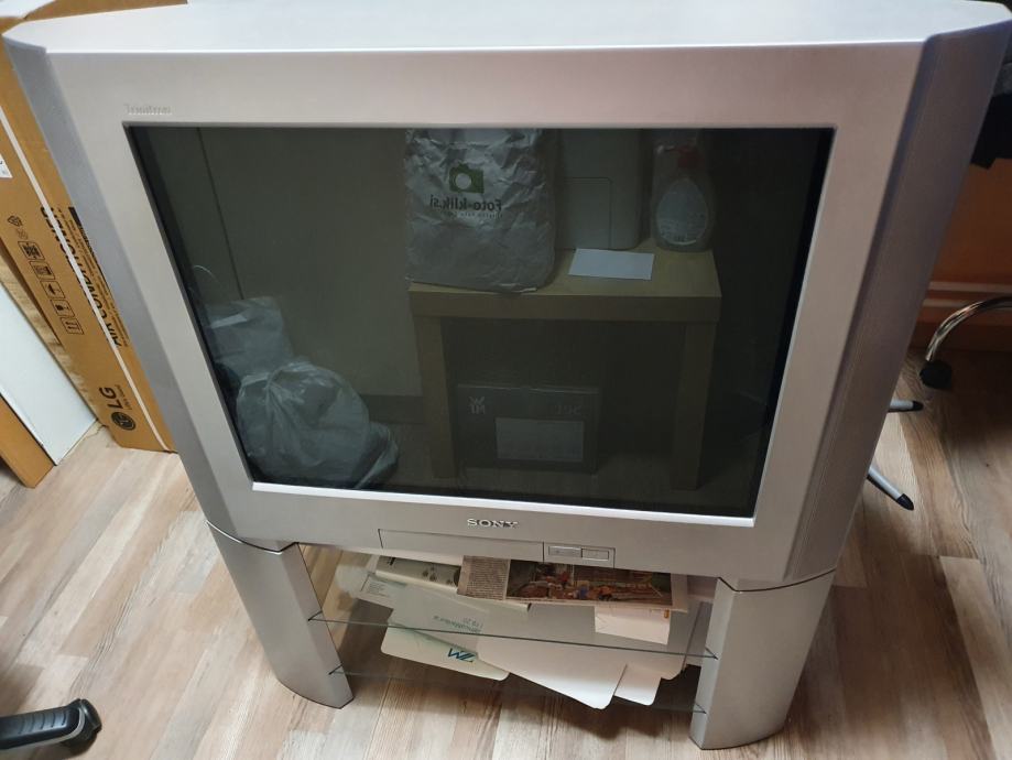 TV SONY (KV-29CL11K Trinitron), 72cm + DVB-C + original TV stojalo