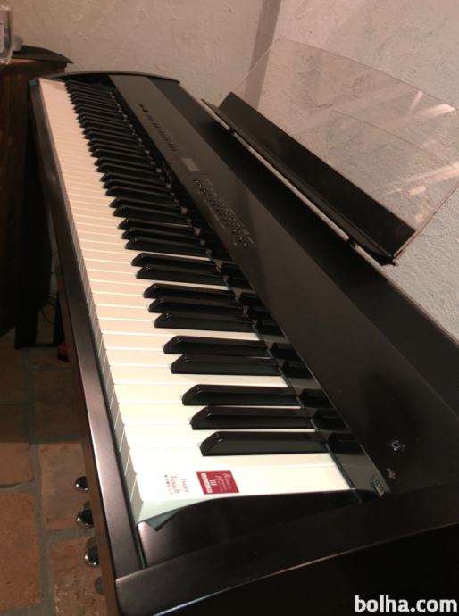 Digitalni klavir KAWAI ES8 z OPREMO