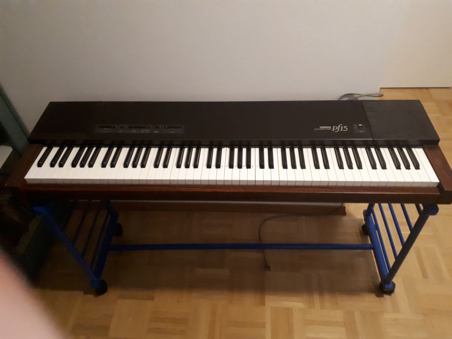 Električni piano Yamaha pf15