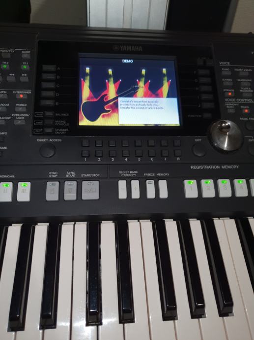 Klaviatura - synthesizer Yamaha PSR S950