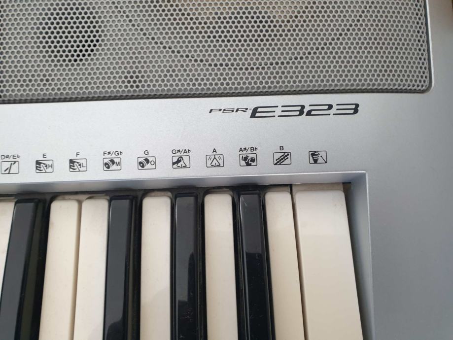 Klaviatura Yamaha PSR E323
