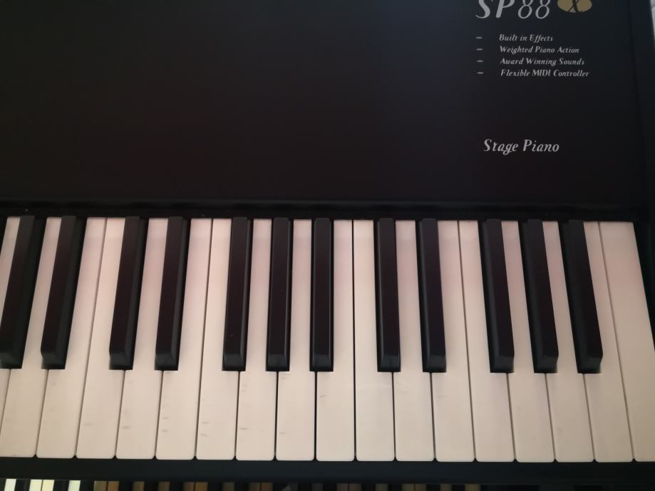 Kurzweil sp88 x Stage piano