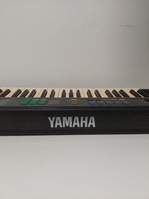 Yamaha PSR-6 klaviatura