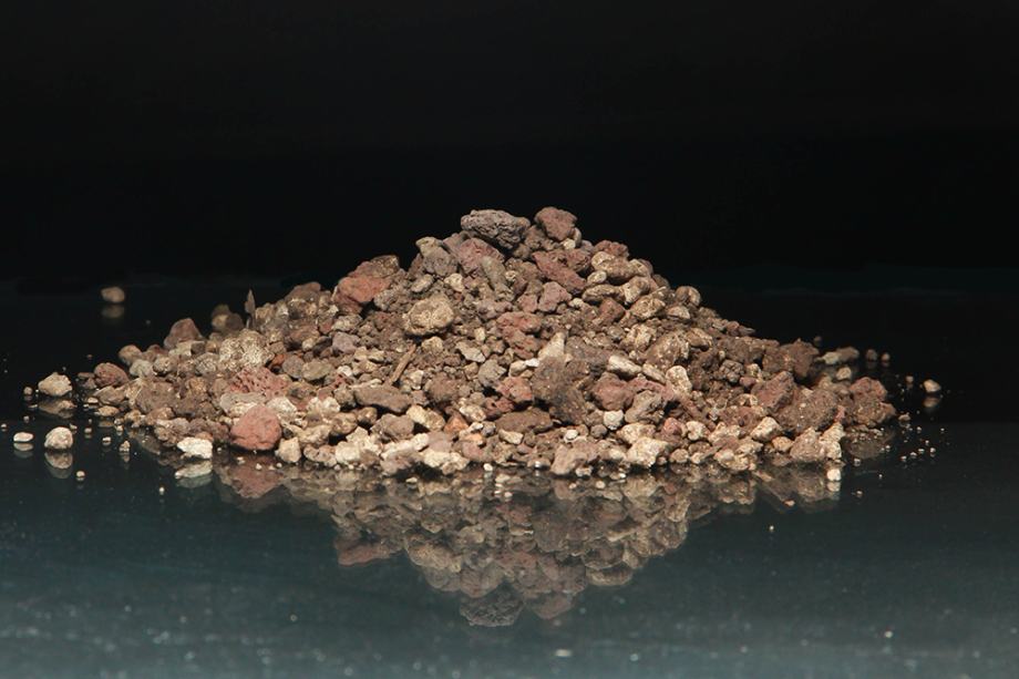 Profesionalni humusno-mineralni substrat HUMKO Vulkahum Mix 60 1m3