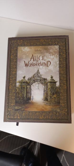 Alice in Wonderland (Disney) + USB ključek