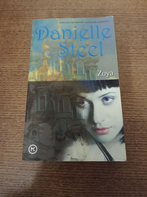 DANIELLE STEEL-ZOYA