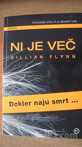 NI JE VEČ – Gillian Flynn
