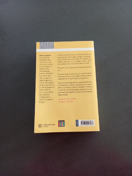 Stoletnik , Jonas Jonasson