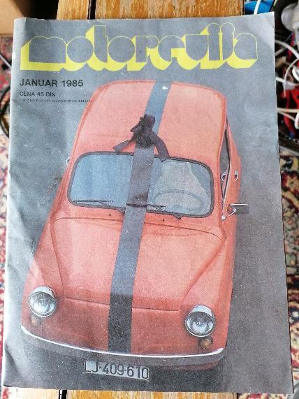 Revija Motorevija Fičo na naslovnici