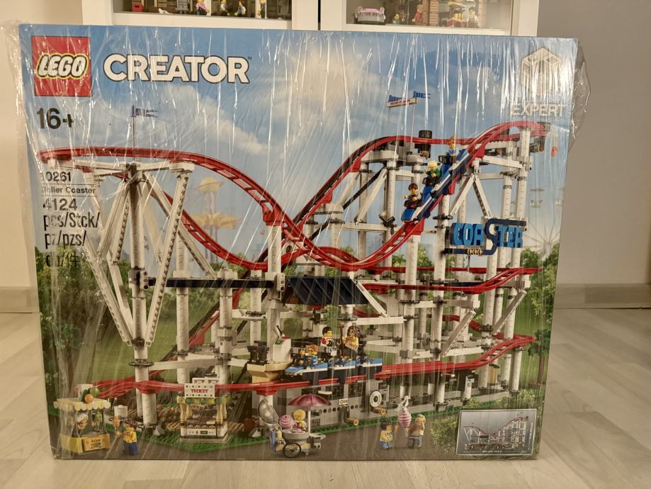 10261 LEGO Roller Coaster