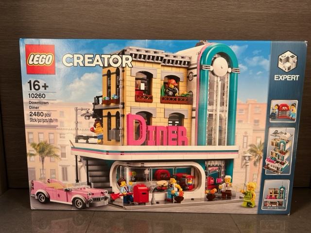 LEGO 10260 Restavracija v centru mesta Creator