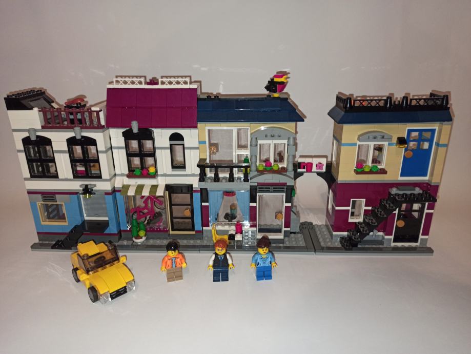 LEGO 31026 Bike Shop & Café (2014)
