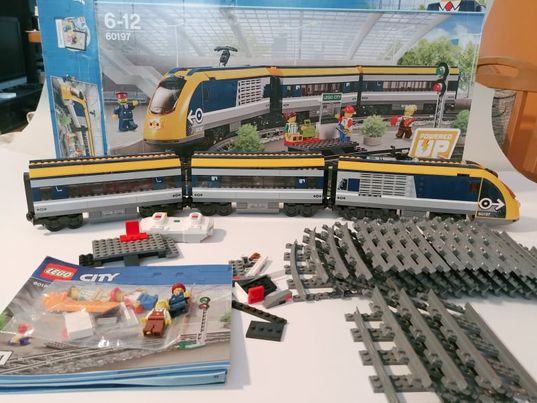 LEGO 60197 Passenger Train