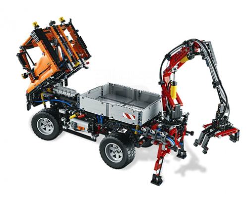 Lego 8110 Mercedes-Benz Unimog U 400