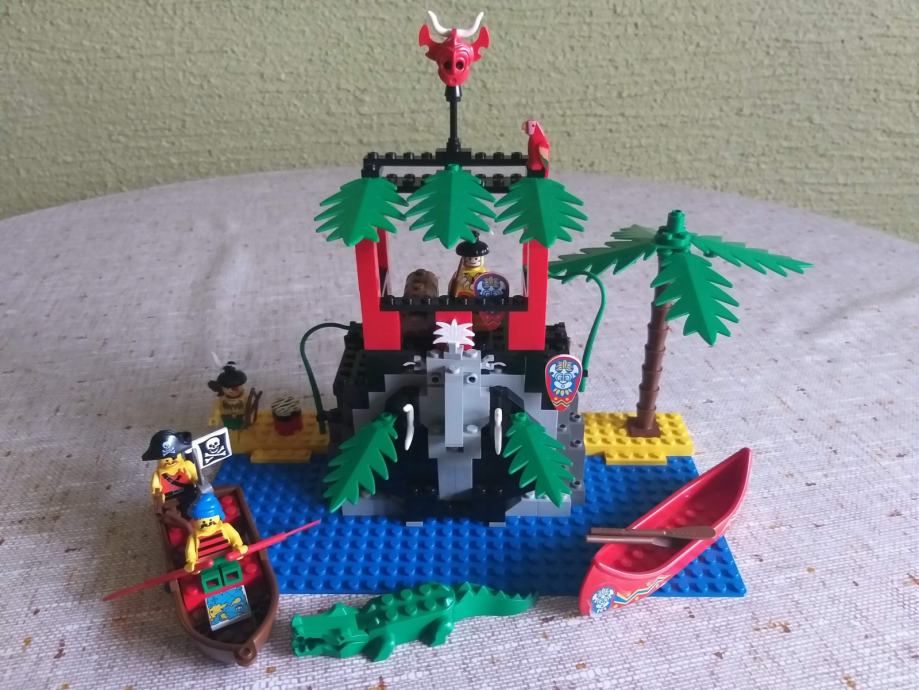 Lego kocke, set 6264, tematika pirati, letnik 1994