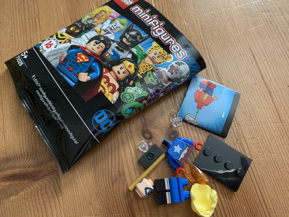 Lego minifigurice serija DC
