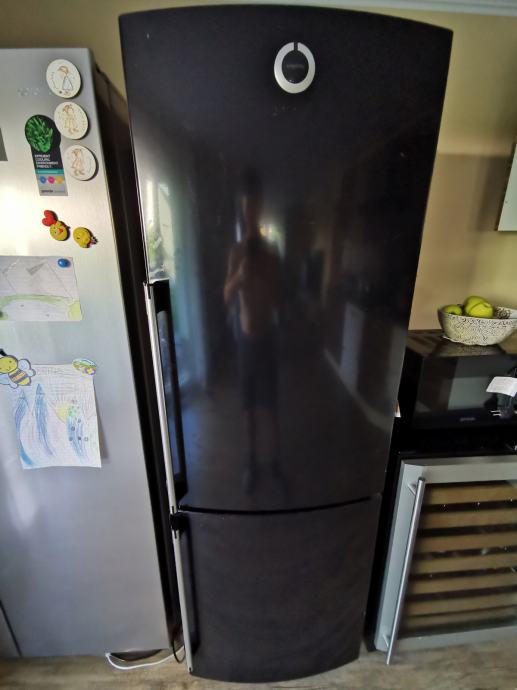 Kombinirani hladilnik zamrzovalnik Gorenje Simplicity