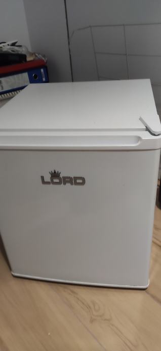 Mini hladilnik (40 l)