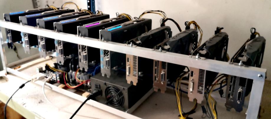 MINING RIG 10x RX 580 8GB (321mh/s - 1500W)