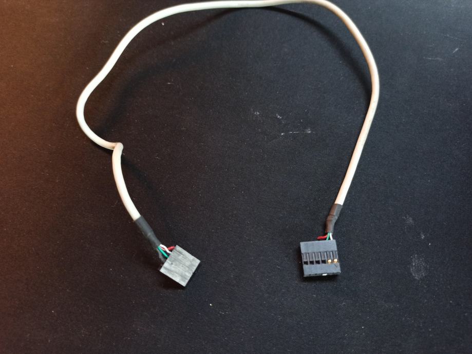 Interni USB konektor 5 v 10-pin priklop