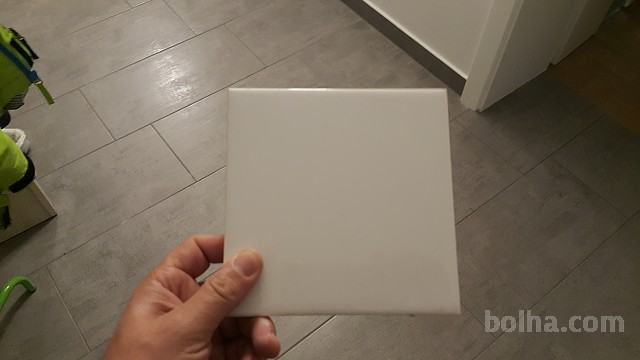 Bele ploščice 10x10 cm