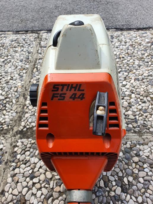 Kosilnica na nitko Stihl FS 44