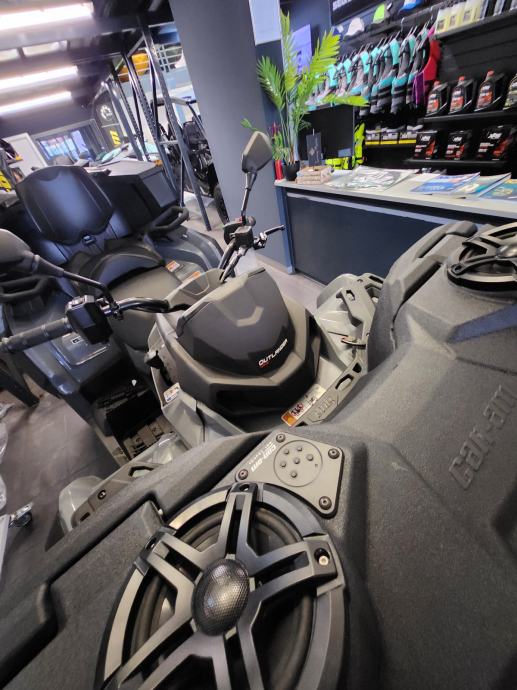 CANAM KOVČEK AUDIO CARGO BOX