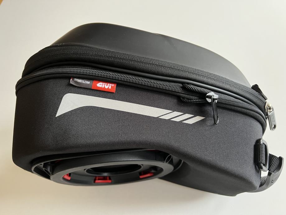GIVI ST603 Tank torba 15 litrov