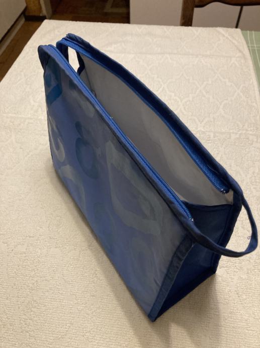 Kozmetična torbica - modra