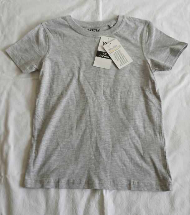 O. 58 / Nova siva kratka majica z etiketo velikist 128 cm