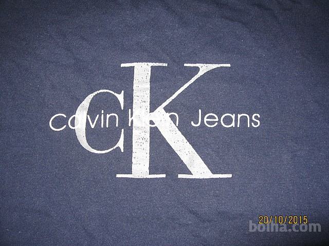Calvin Clein Jeans majica za 5-6 let (poštnina v ceni)