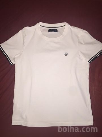 Fred perry majica velikost 40