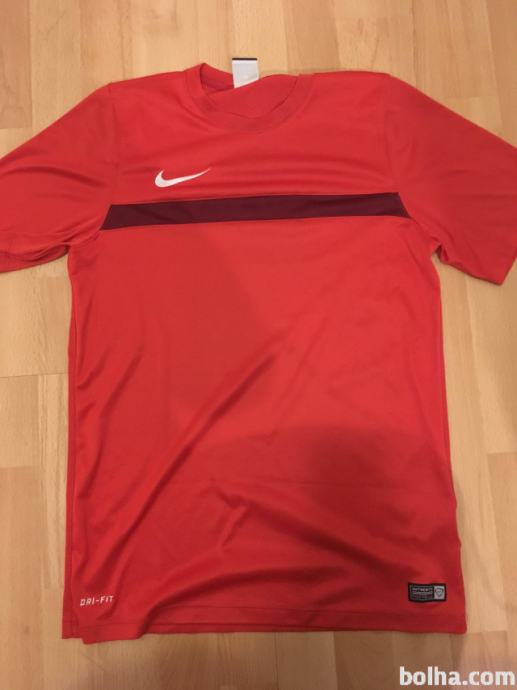 Nike Dri Fit majica, velikost S