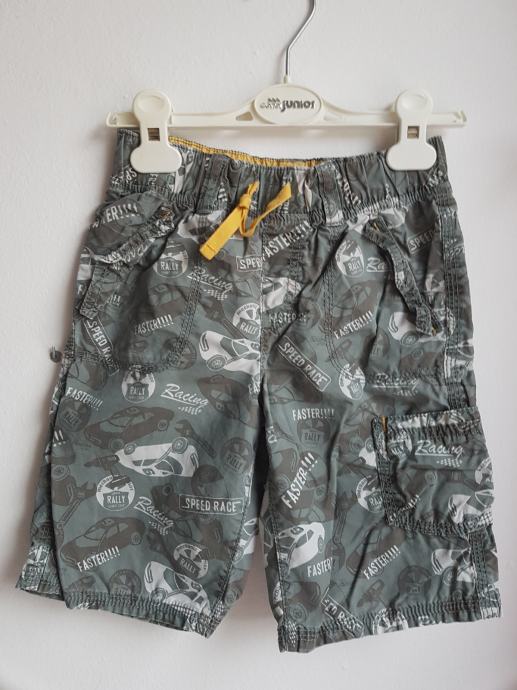 Fantovske kratke hlače MARKS & SPENCER 116 cm 5-6 leta