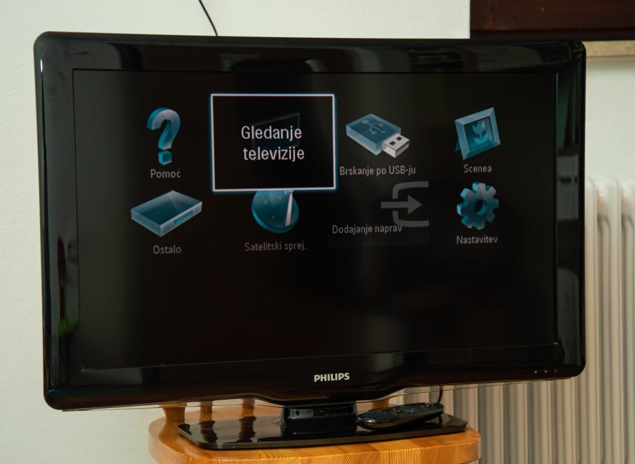 Lcd Televizor Philips 32pfl5405h 12