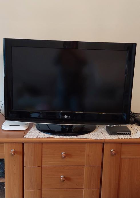 LG TELEVIZOR