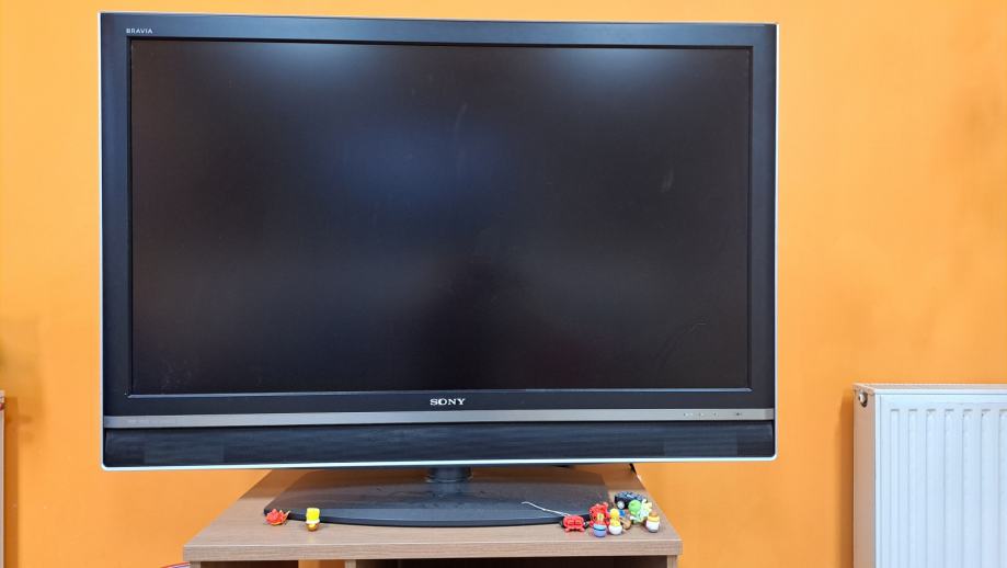 Prodam TV Sony Bravia LCD  KDL-46V2500
