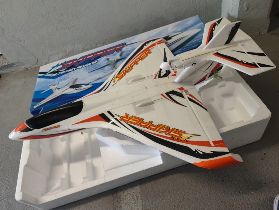 HobbyKing Skipper 700mm
