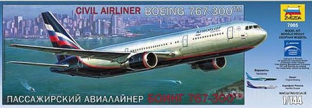 Maketa avion Boeing 767-300 Transaero 1/144