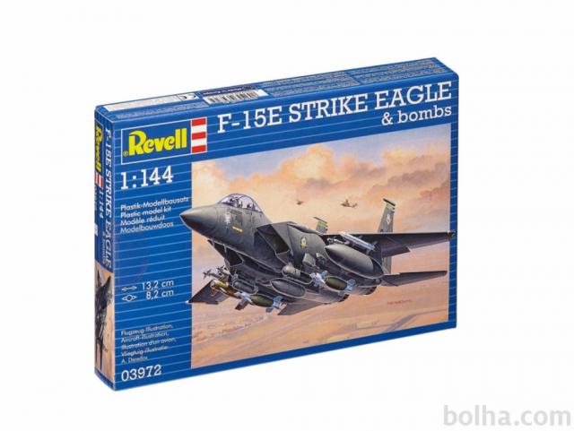 Maketa avion F-15 E STRIKE EAGLE & bombs 1/144