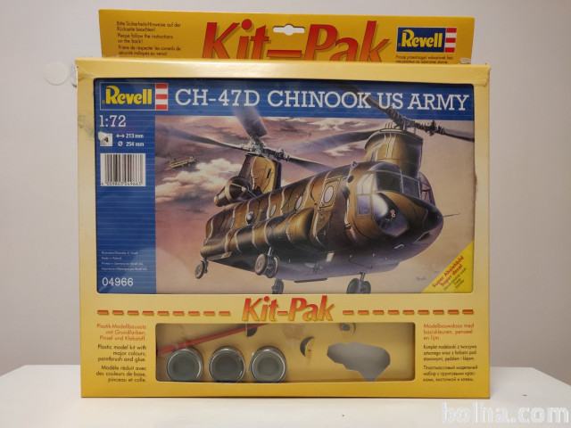 Maketa helikopterja Chinook CH-47D us army 1:72