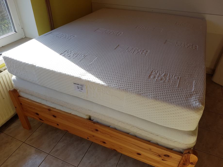 Ležišče (jogi) Jysk DreamZone Gold S15 160x200