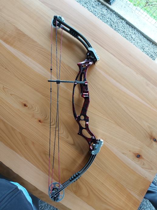 hoyt ultra elite xt 2000
