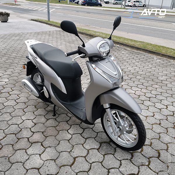 Honda SH 125 MODE, 2023 l.