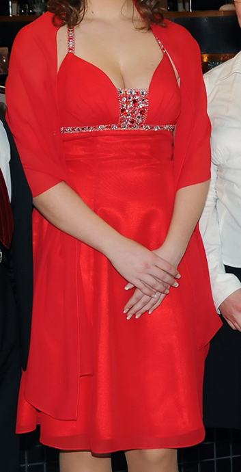 Svečana rdeča maturantska obleka s kristački