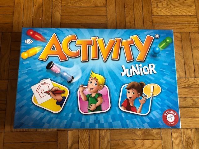 Piatnik Družabna igra Activity Junior 8+ let