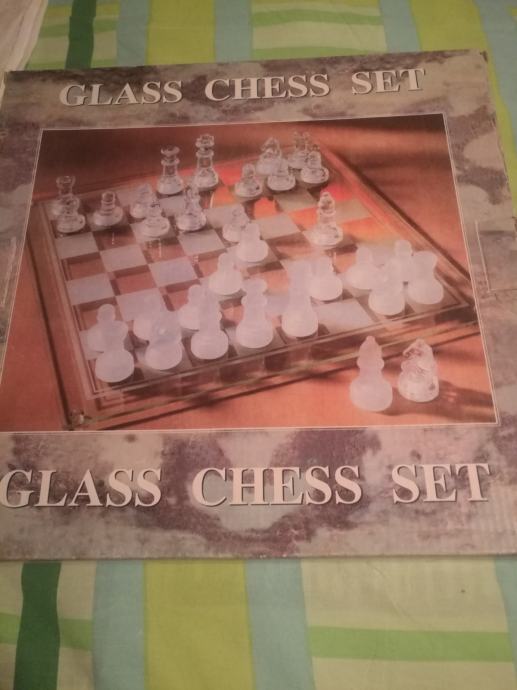 Stekleni šah