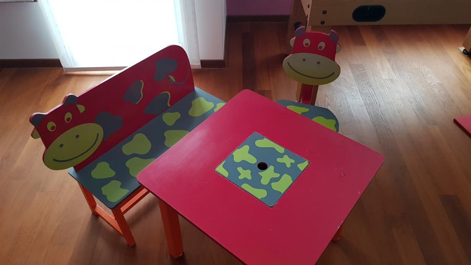 Otroška mizica, klopca in stolček